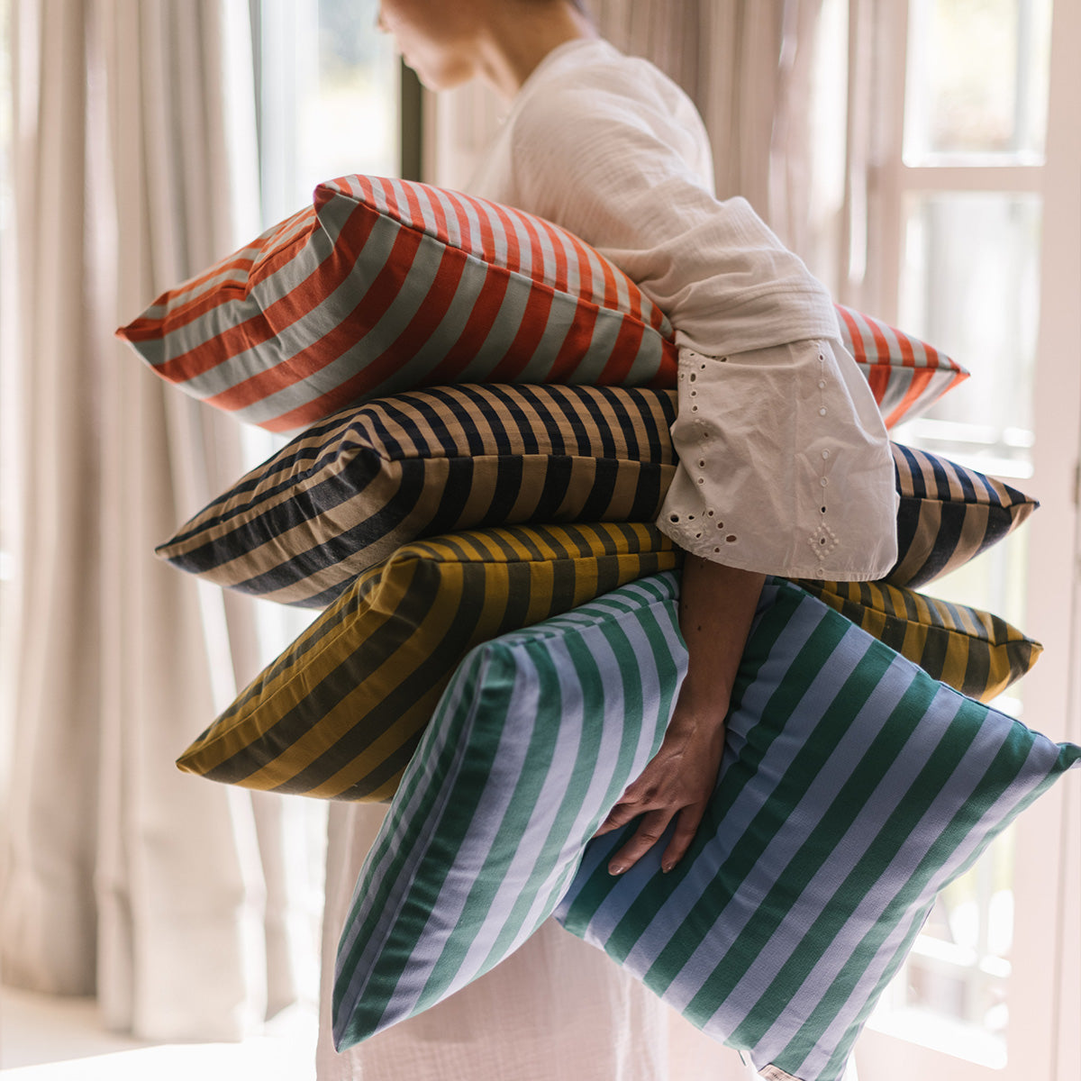 Cojín 40 x 60 - Black + White - Minicoton