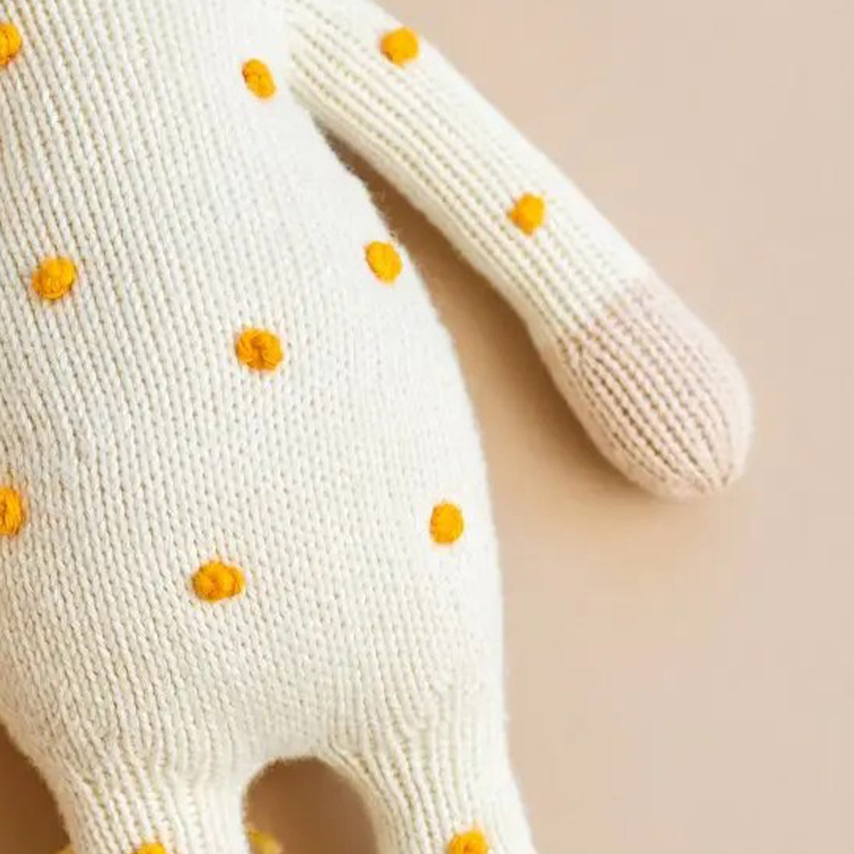 Sally the Giraffe - Minicoton