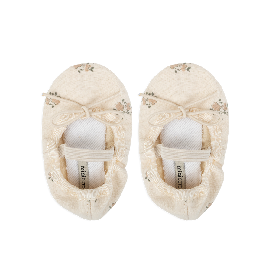 Ballerinas Blossom Rose