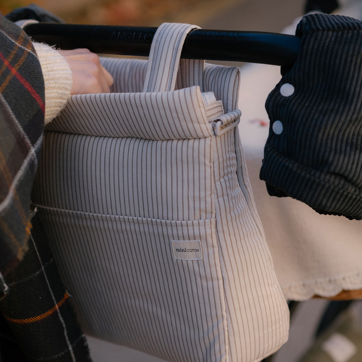 Bolsa Icon Beige Stripes