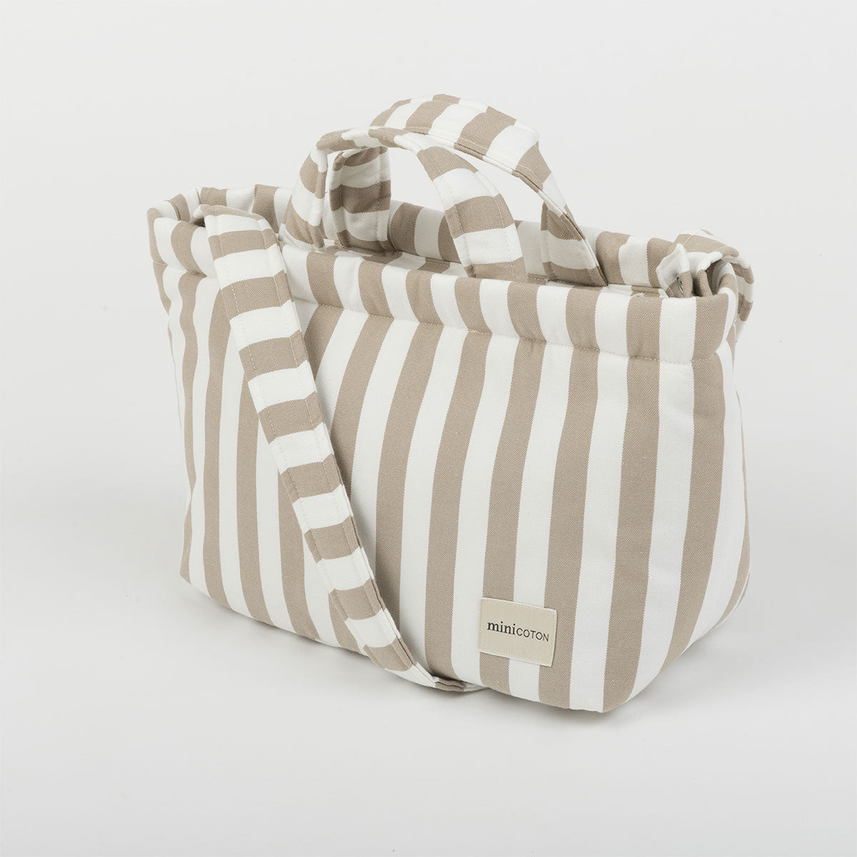 Carry - Oak + White