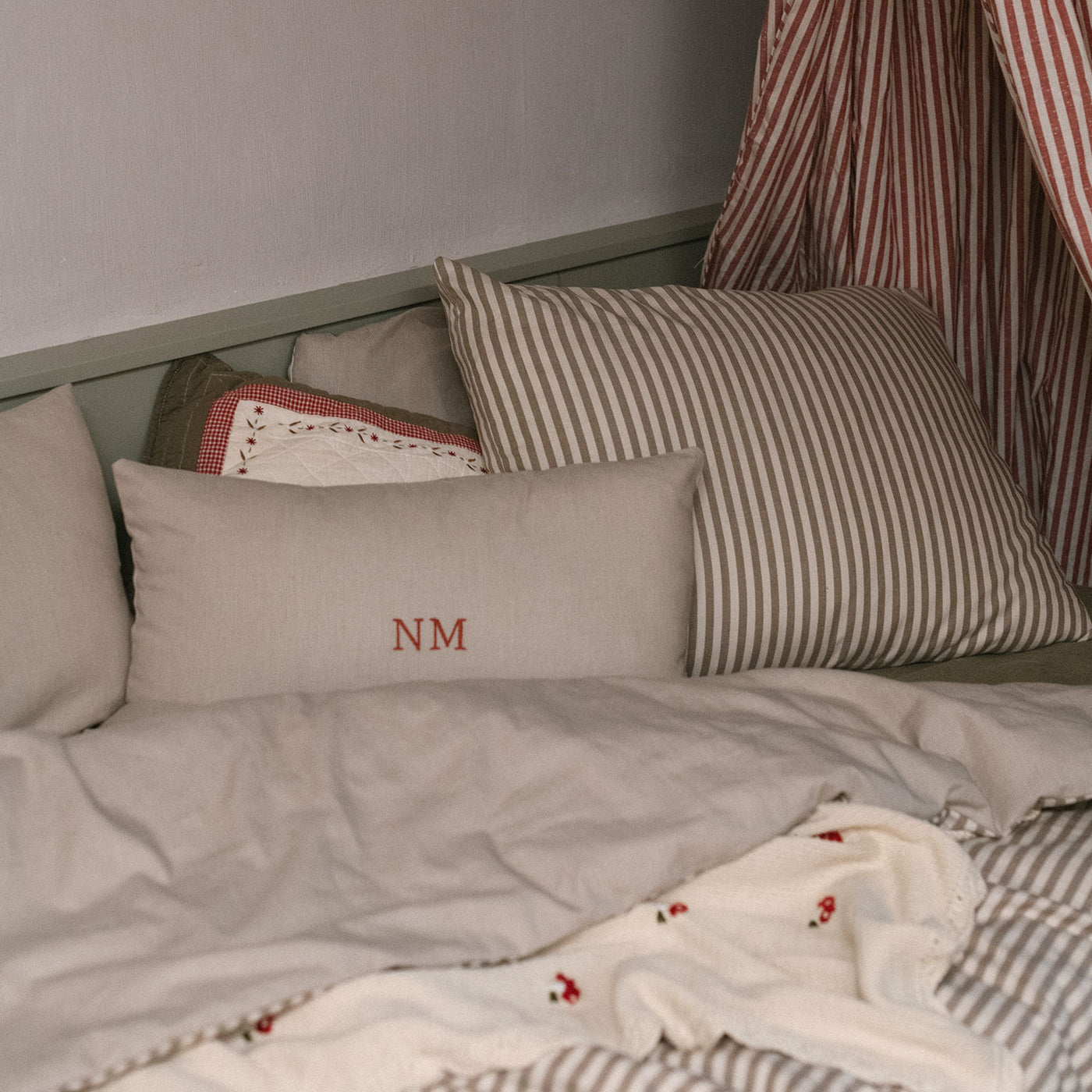 Cojín 30x50 cm Beige Stripes