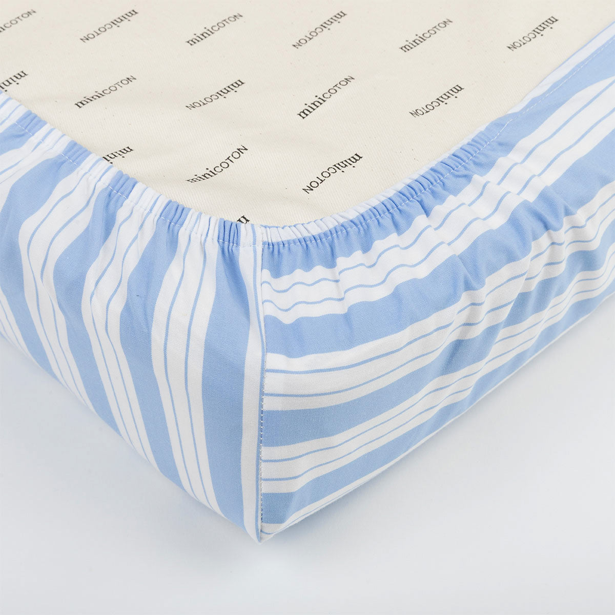 Capa de Trocador Nº04