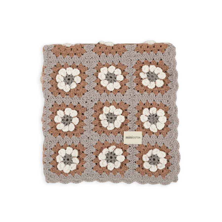 Decke Crochet Flower