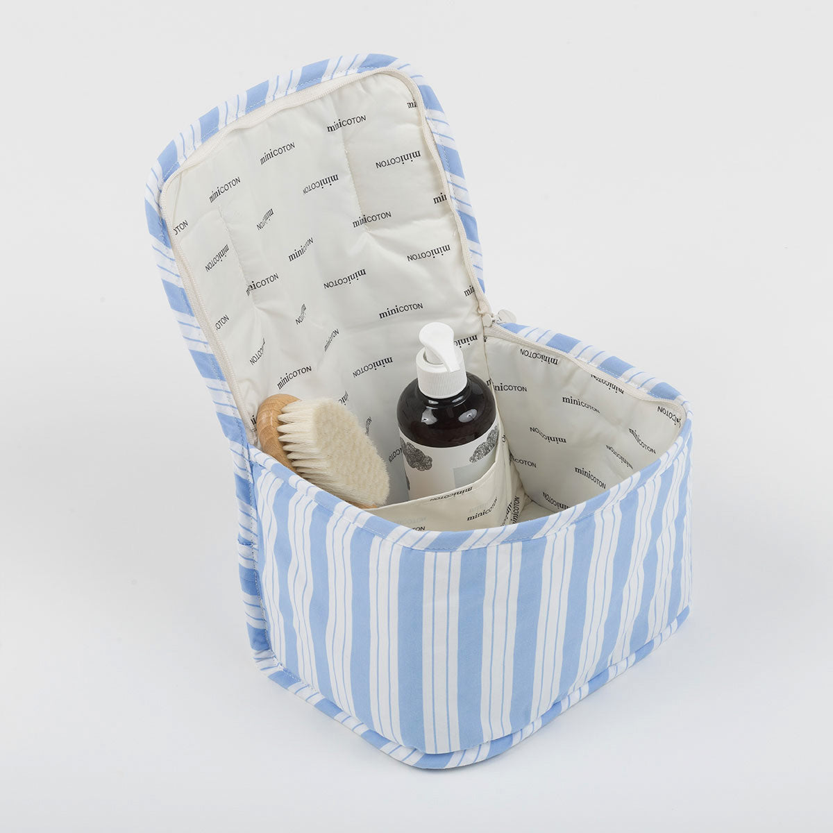 Handle Toiletry Bag No.04