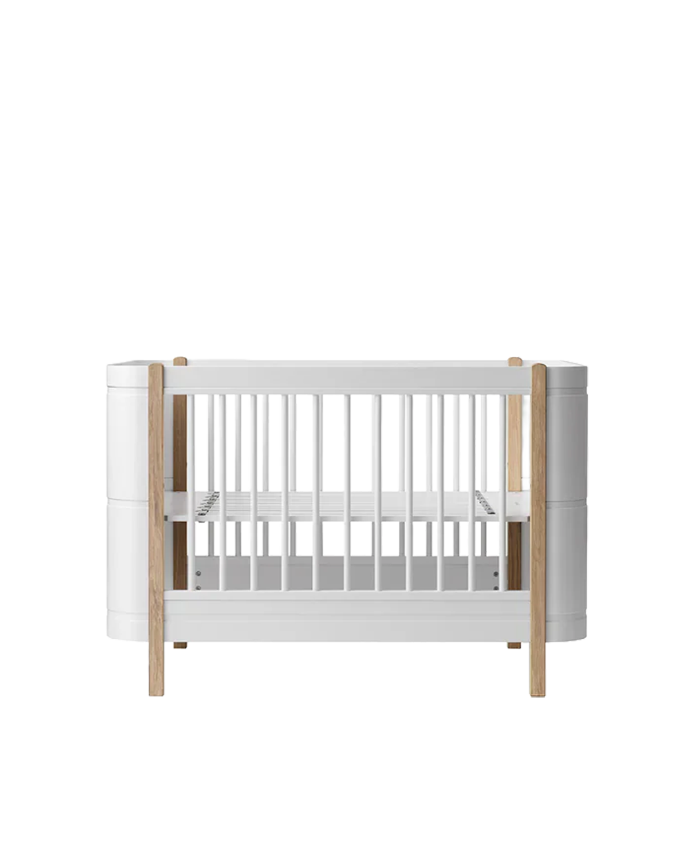 Oliver Furniture Wood Mini+ cot bed incl. junior kit